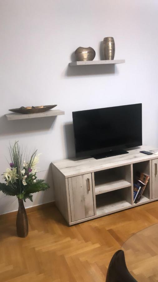 A Convenient Apartment In The Heart Of Athene Buitenkant foto